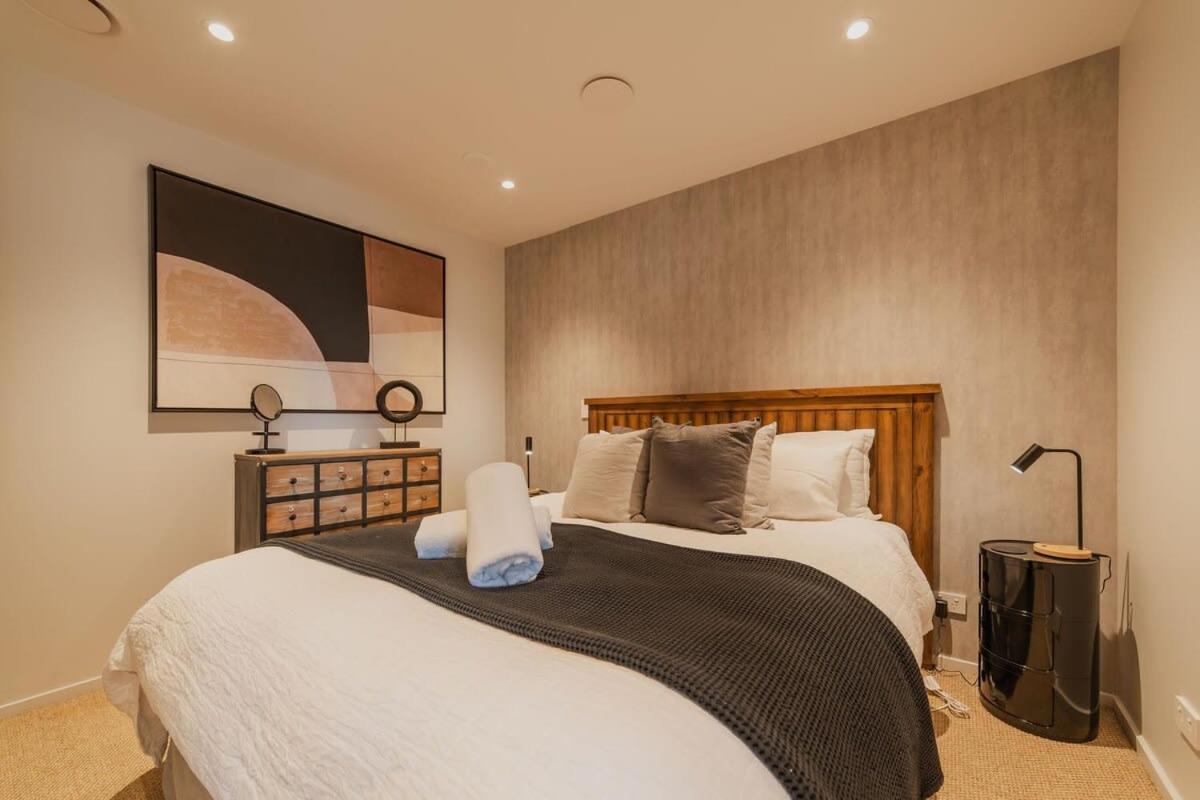 Penthouse Perfection - 2Br Elegance On Worcester St Christchurch Luaran gambar