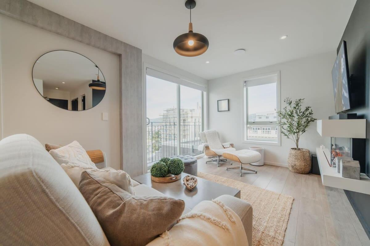 Penthouse Perfection - 2Br Elegance On Worcester St Christchurch Luaran gambar
