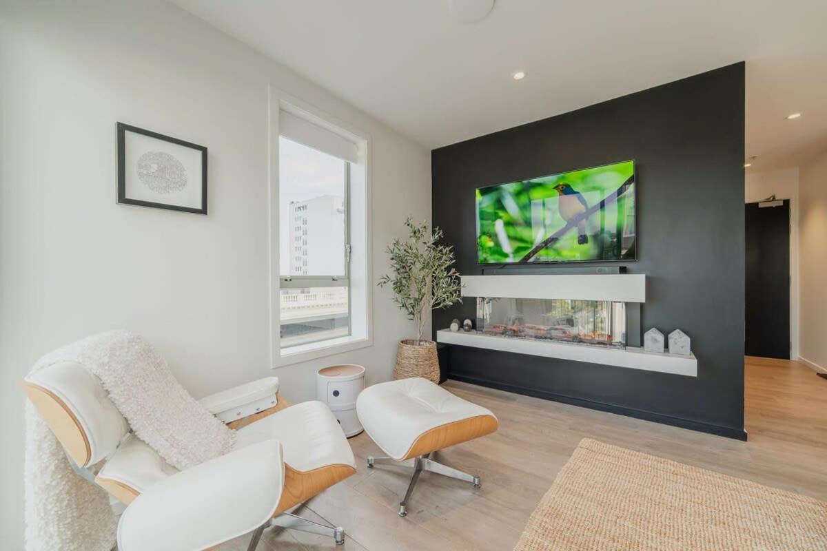 Penthouse Perfection - 2Br Elegance On Worcester St Christchurch Luaran gambar